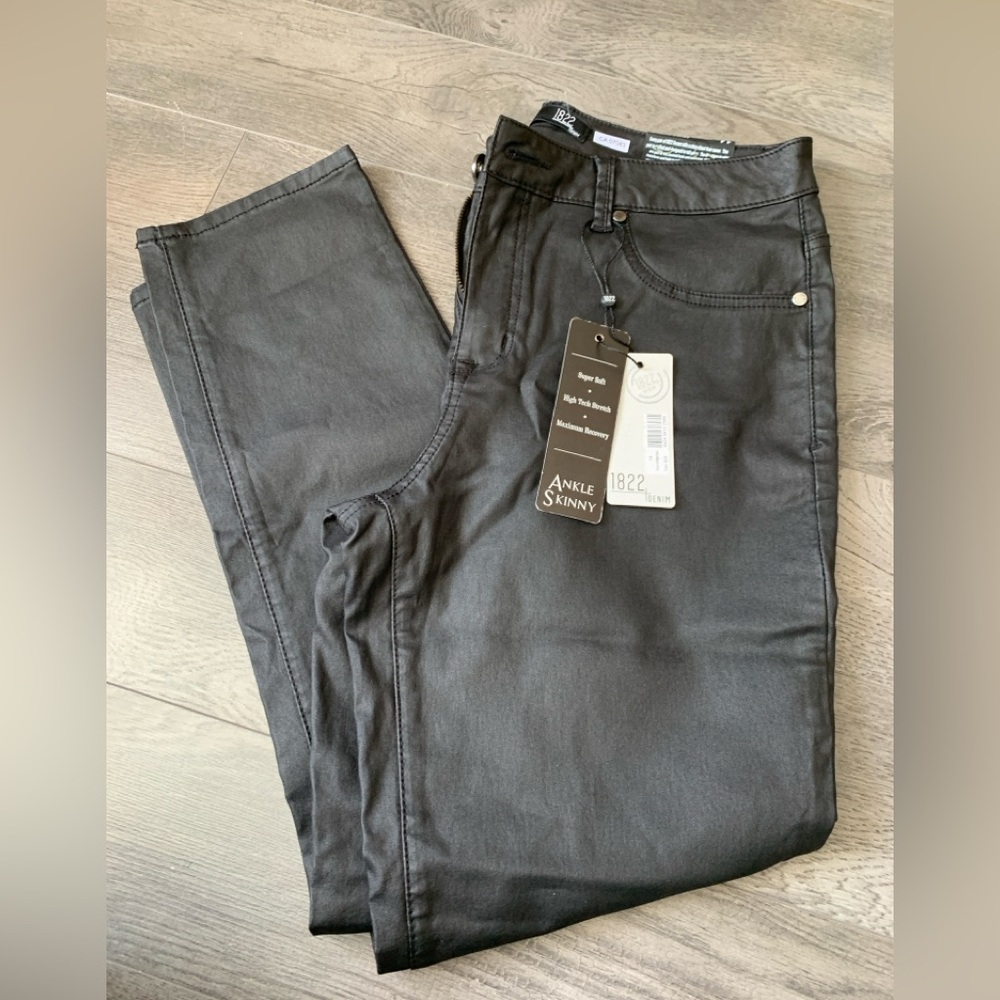 NWT Size 14 Pants